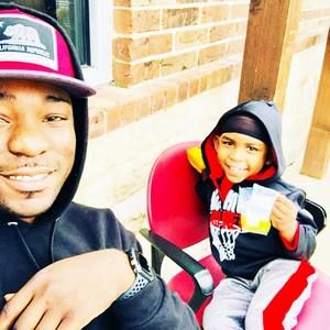 Meet your Posher, Dee